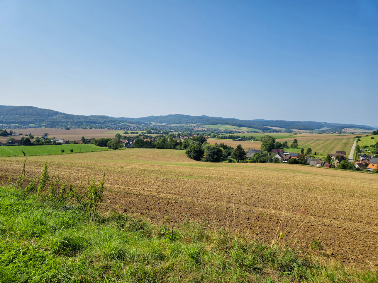 Ausblick auf Holzen und Umgebung