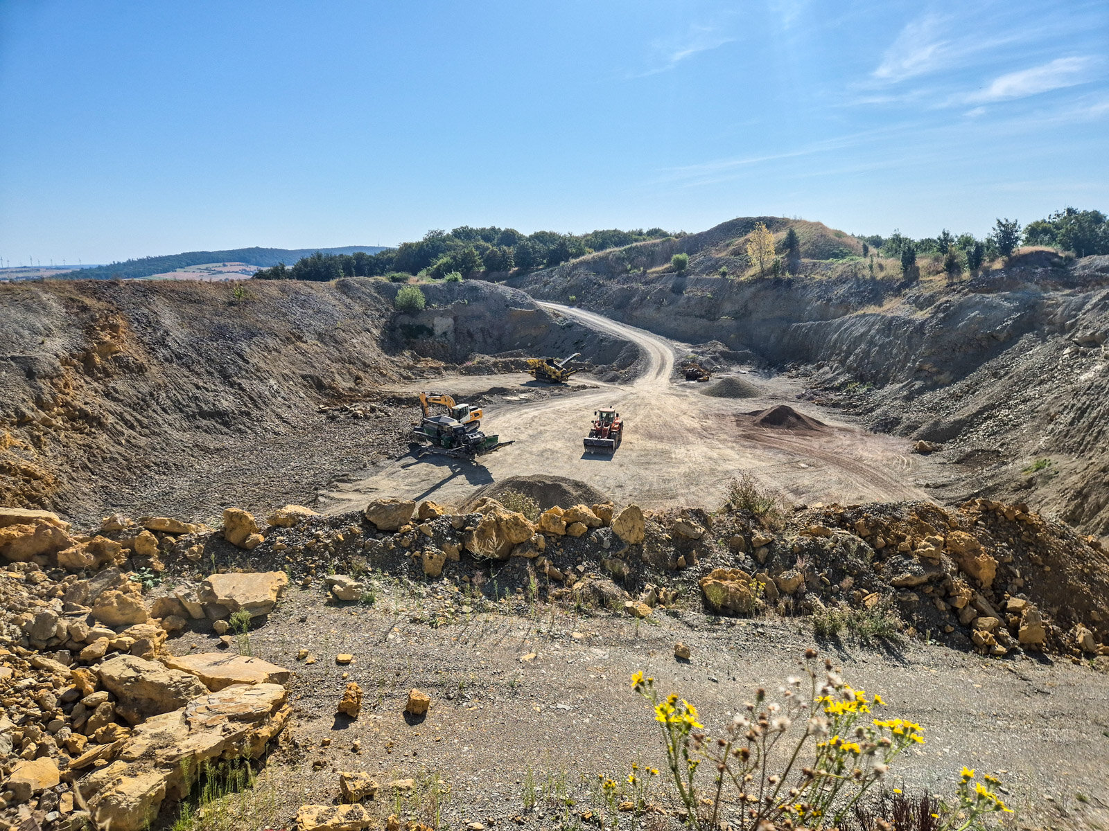 Blick in den Vardeilser Steinbruch