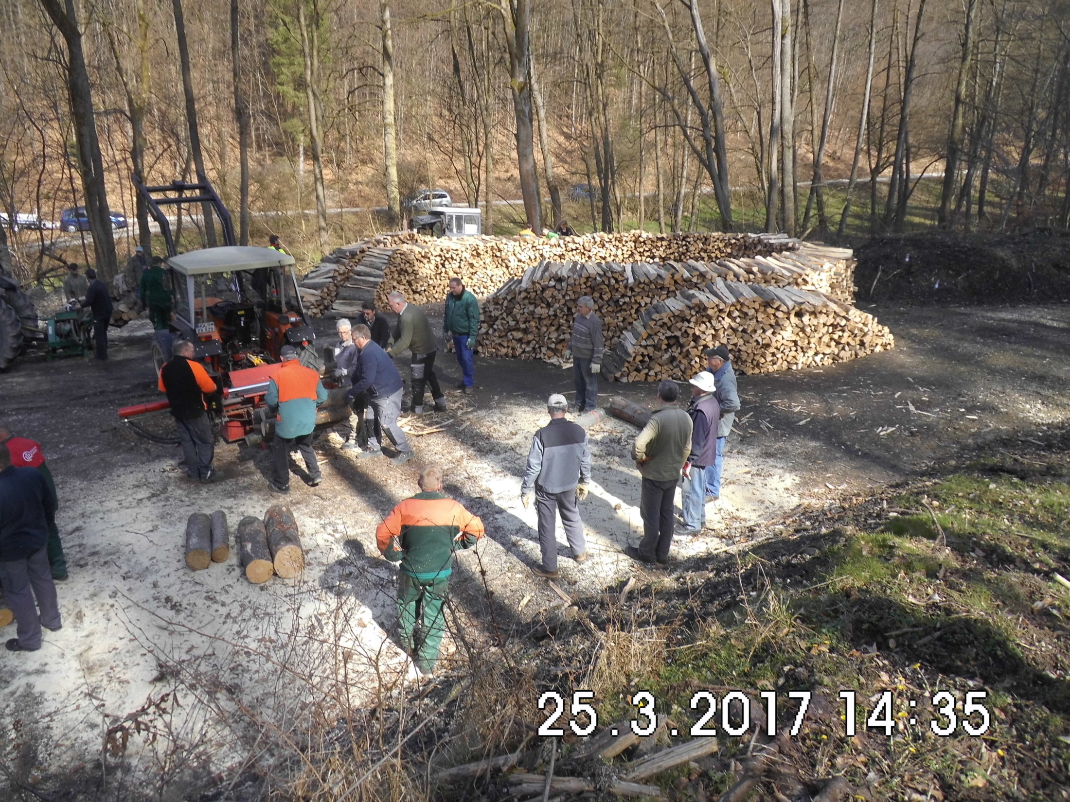 23.04.2017: Meilerbau