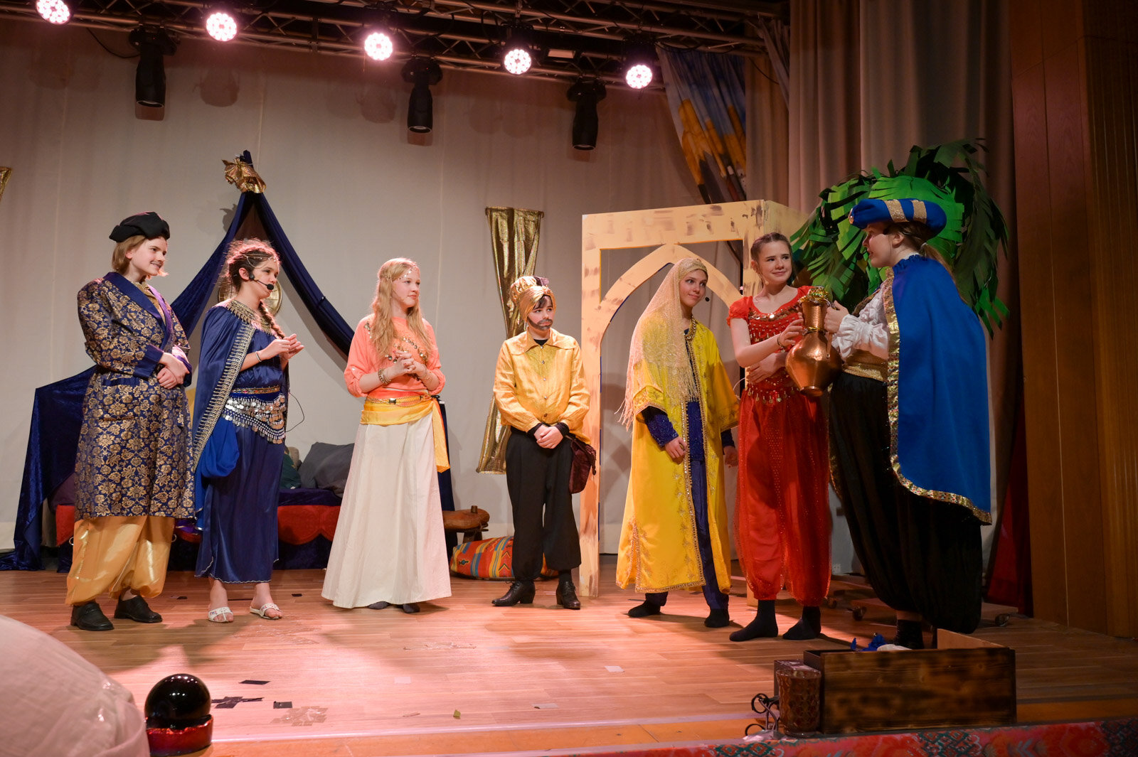 Der Kalif und sein Gefolge