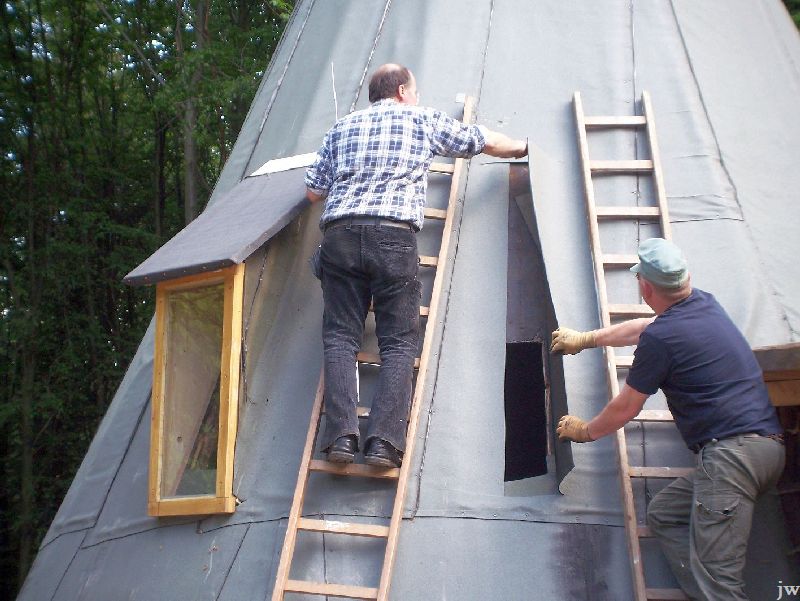30.07.2011: Renovierung der Köhlerhütte