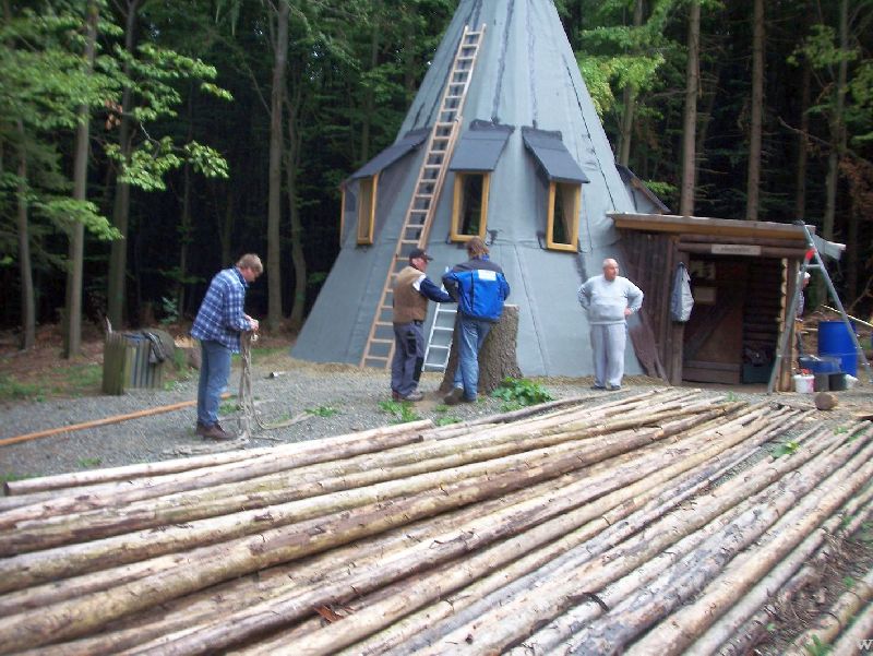 30.07.2011: Renovierung der Köhlerhütte