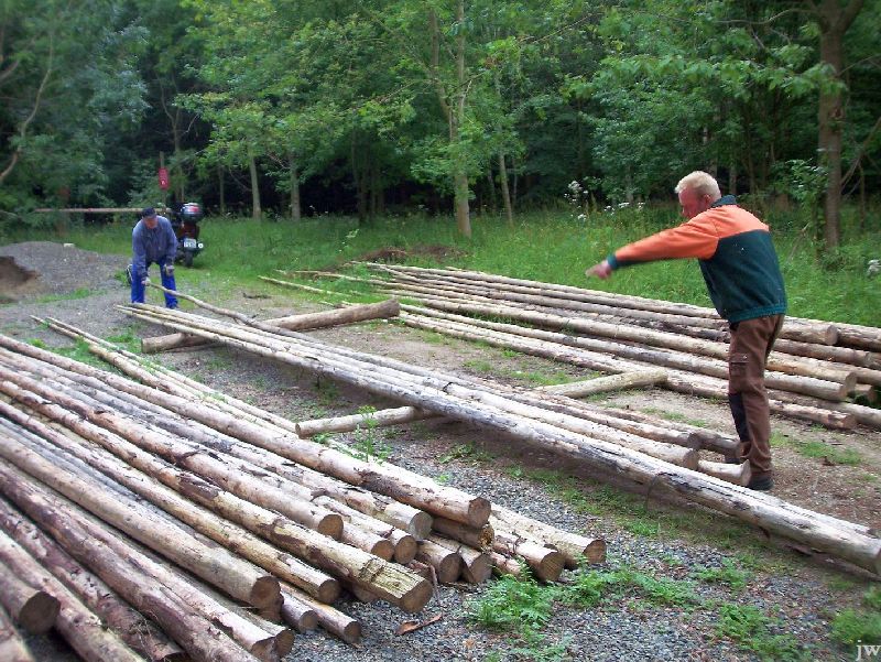 30.07.2011: Renovierung der Köhlerhütte