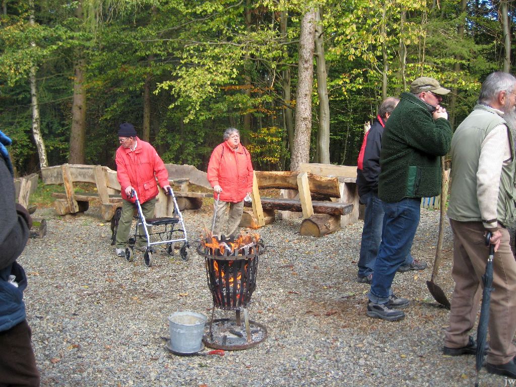 09.10.2011: Helferessen