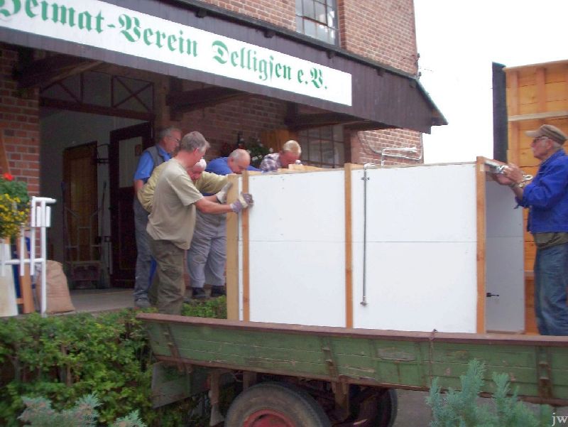 30.07.2011: Renovierung der Köhlerhütte