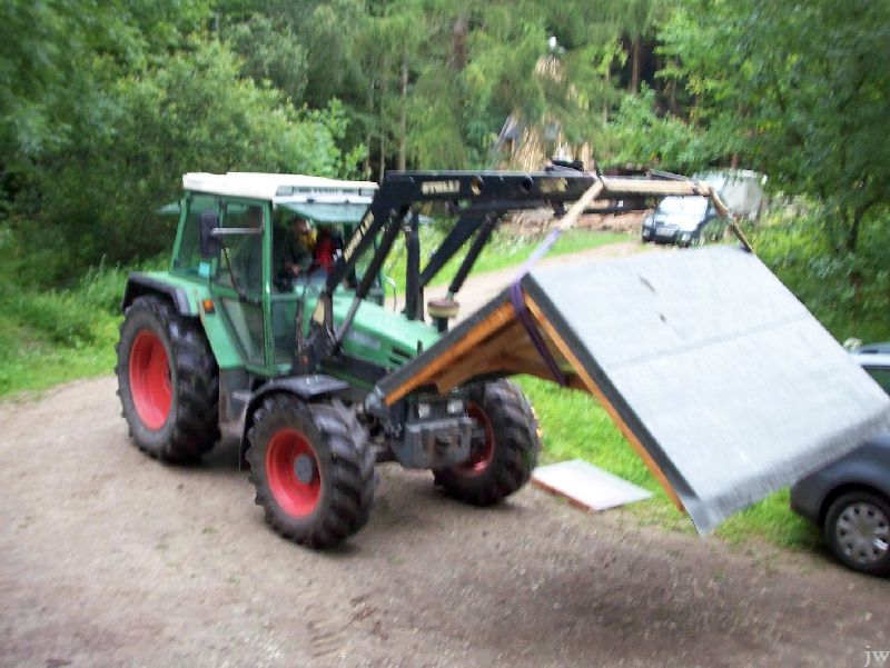 30.07.2011: Renovierung der Köhlerhütte