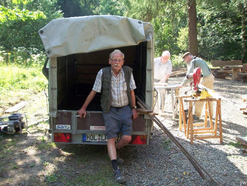 30.07.2011: Renovierung der Köhlerhütte