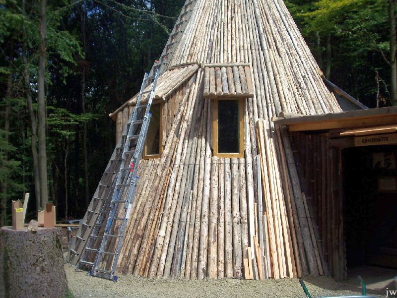 30.07.2011: Renovierung der Köhlerhütte