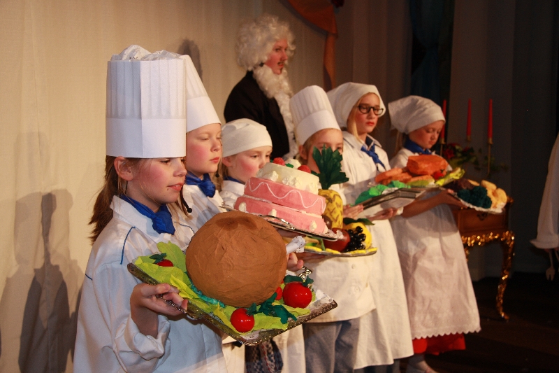 25.11.2009: Kindertheater Zwerg Nase