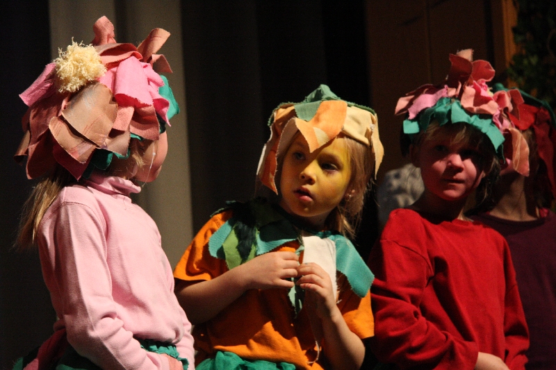 25.11.2009: Kindertheater Zwerg Nase