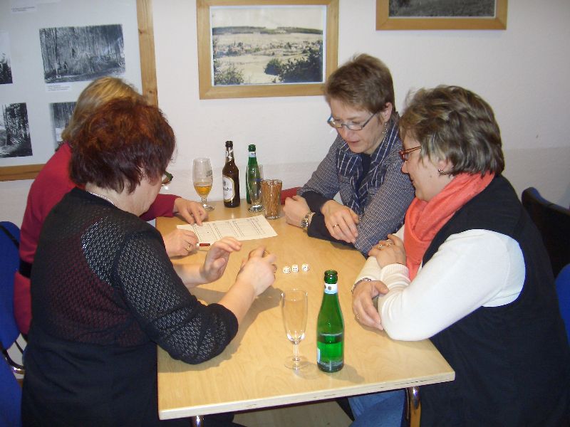 26.02.2010: Spieleabend für Frauen