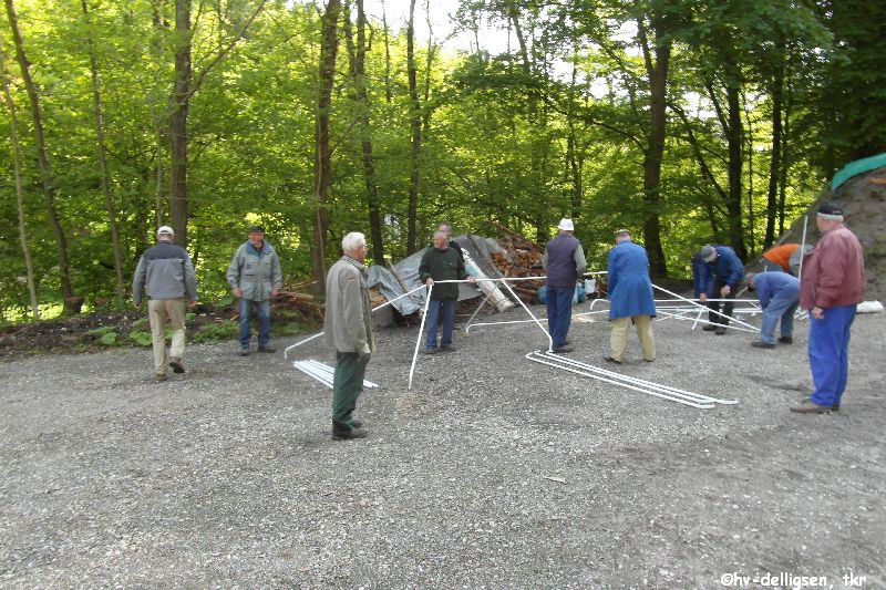 05.2013: Aufbau für das Meilerfest