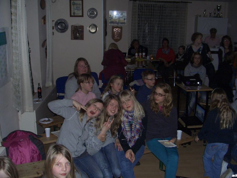 17.03.2011: Filmnachmittag der Theaterkinder