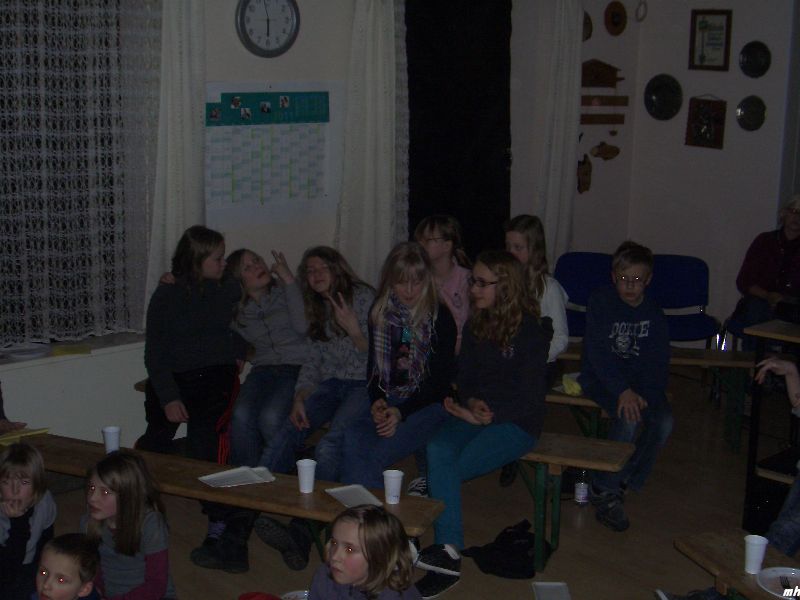 17.03.2011: Filmnachmittag der Theaterkinder