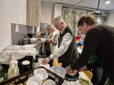 Heiße Suppe für Alle – Serviert von Susanne, Thomas und Wolfgang