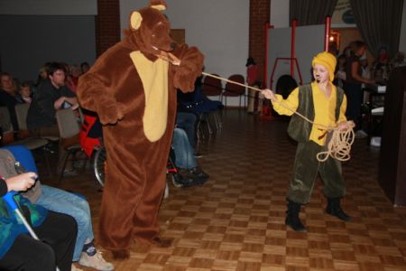 25.11.2009: Kindertheater Zwerg Nase