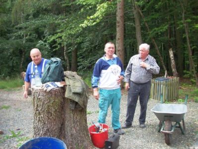 30.07.2011: Renovierung der Köhlerhütte