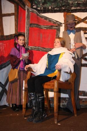 25.11.2009: Kindertheater Zwerg Nase