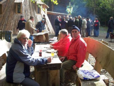 09.10.2011: Helferessen