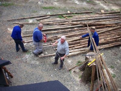 30.07.2011: Renovierung der Köhlerhütte