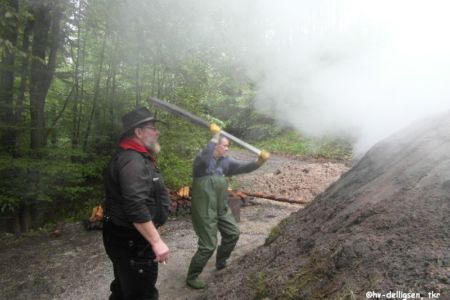 05./06. 2013: Der Meiler kohlt