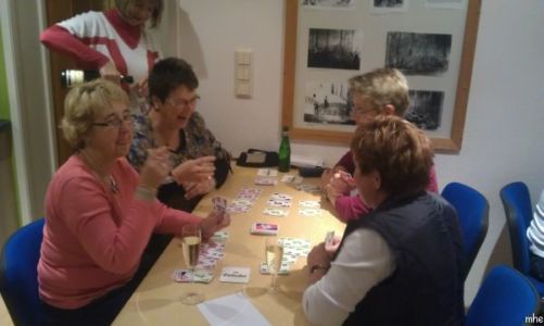 02.11.2012: Spieleabend für Frauen