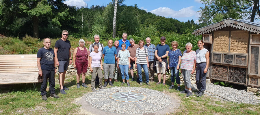 Die Wanderer vor der Windrose